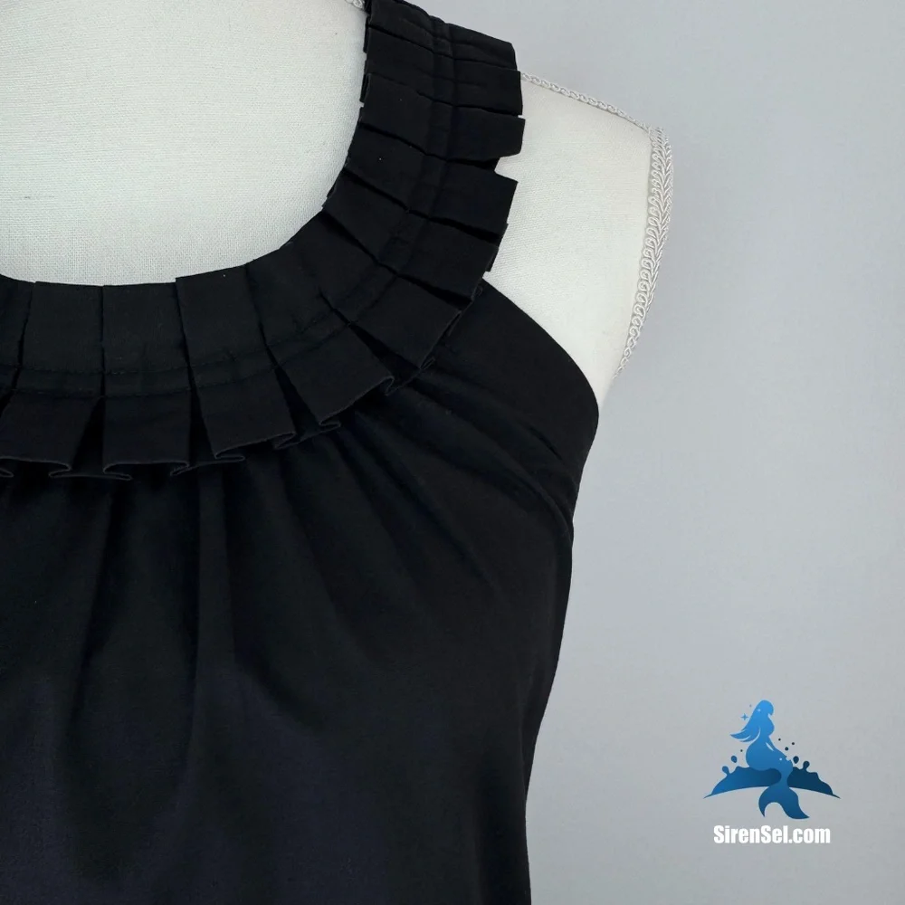 1274 J.Crew Pleated Ruffle Neck Sleeveless Blouse – Size 2 – Black